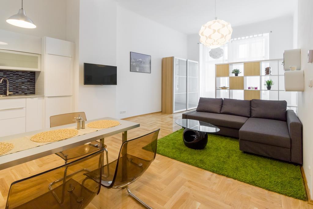 Apartment Jindrisska Прага Экстерьер фото