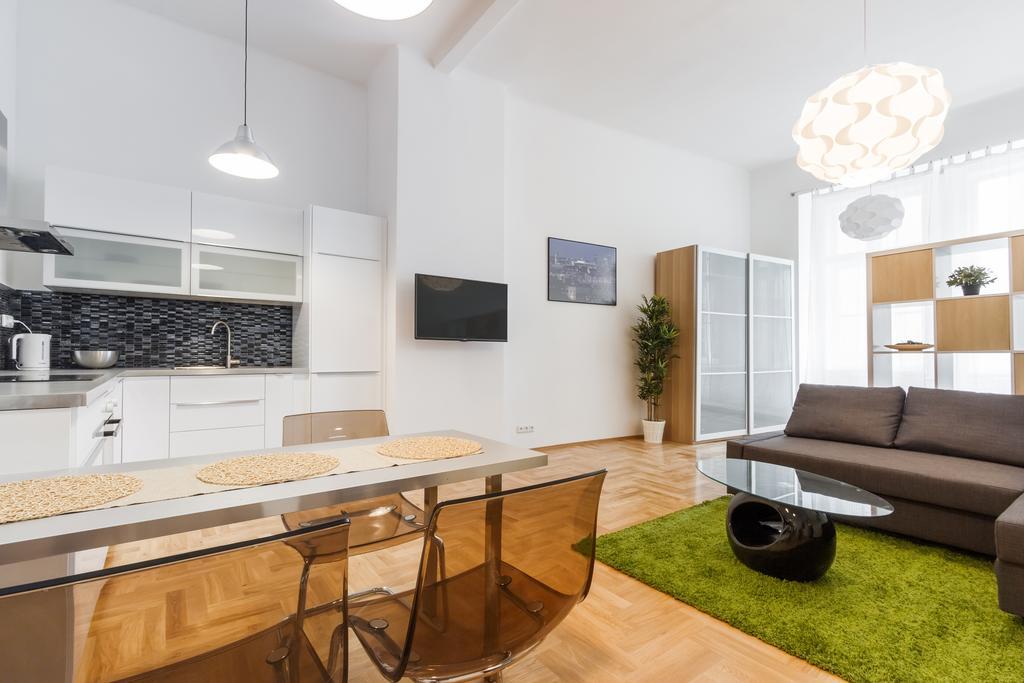 Apartment Jindrisska Прага Экстерьер фото
